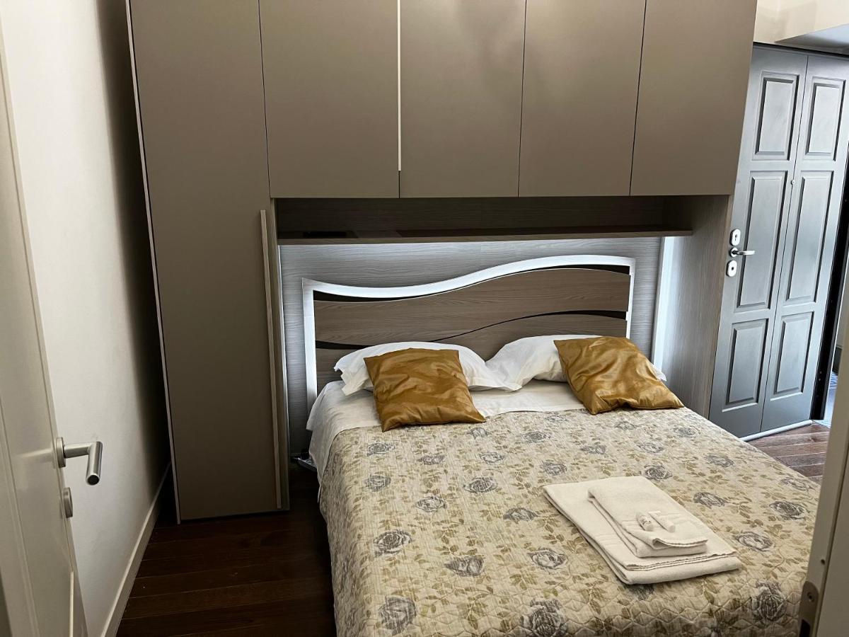 Appartamento Splendido Trilocale Zona Isola Milano