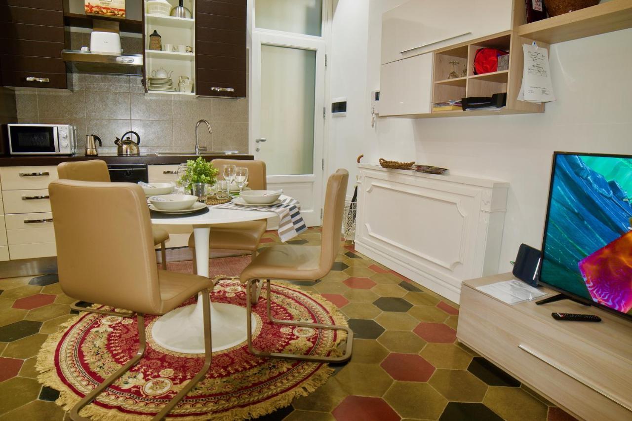 Appartamento Splendido Trilocale Zona Isola *